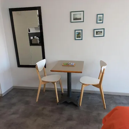 Avec Balcon, Lumineux, Centre Aix Les Bains Lägenhet